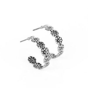 Paparazzi Floral Fad - Silver